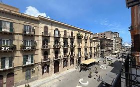 La Casa Del Maestro